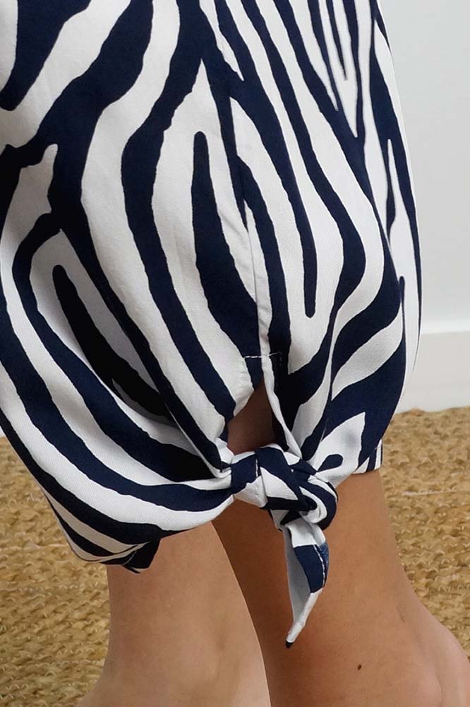 3/4 Bazzar Pant "Small Zebra"