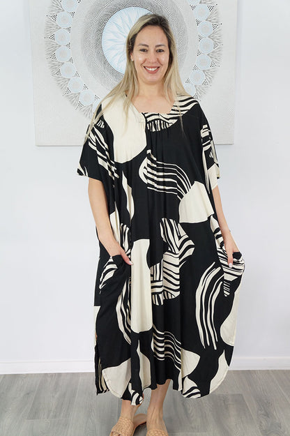Bermuda Kaftan "Footprints"