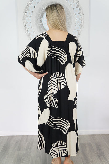 Bermuda Kaftan "Footprints"