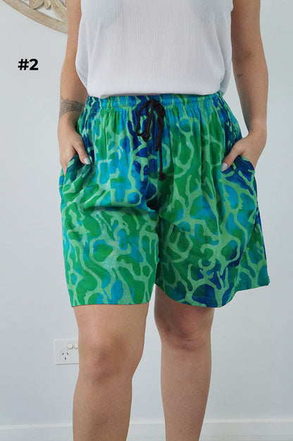 Happy Shorts "Batik"