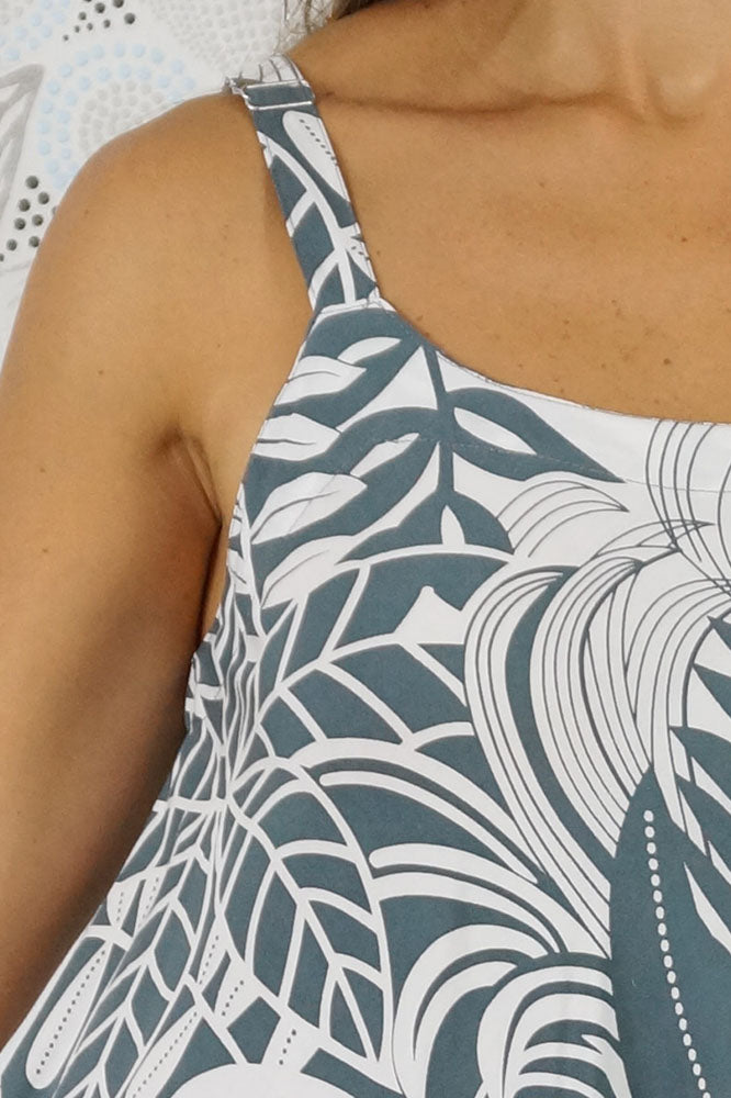 Montego Dress "Betelnut"