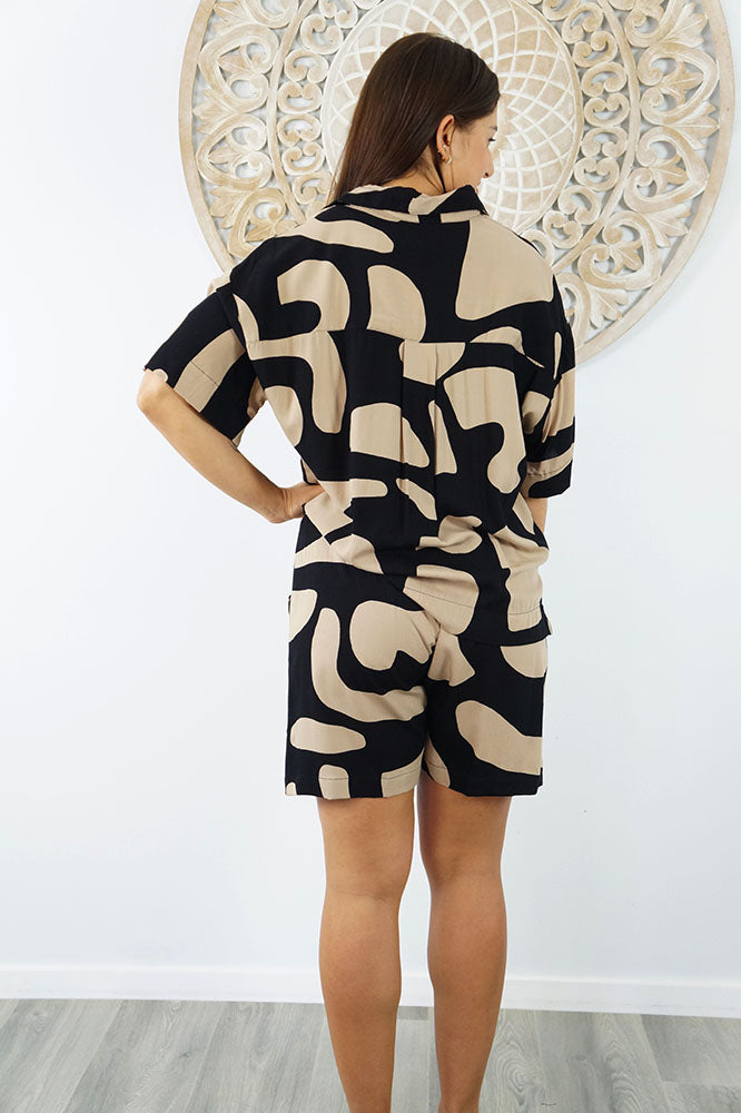 Abbey Shirt & Summer Short "Abstract Geo"