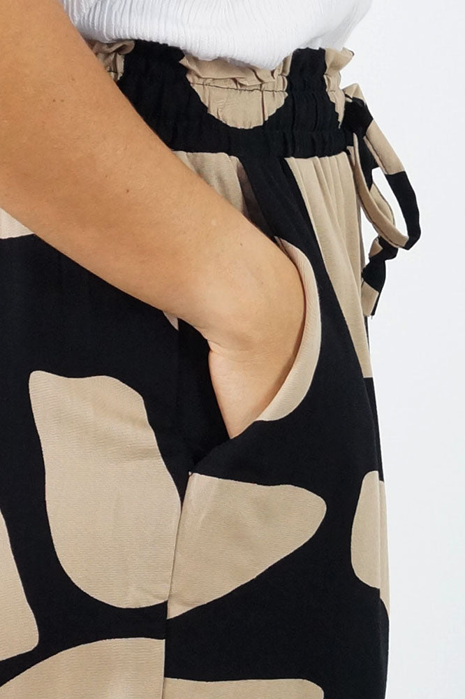 Summer Short "Abstract Geo"