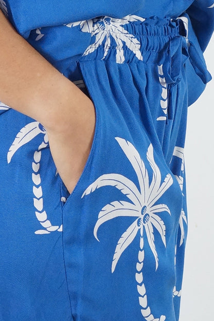 Summer Short "One Palm"