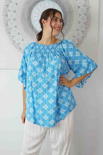 Noosa Top "Snowflower"