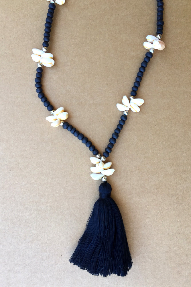 Shell and Wood Necklace